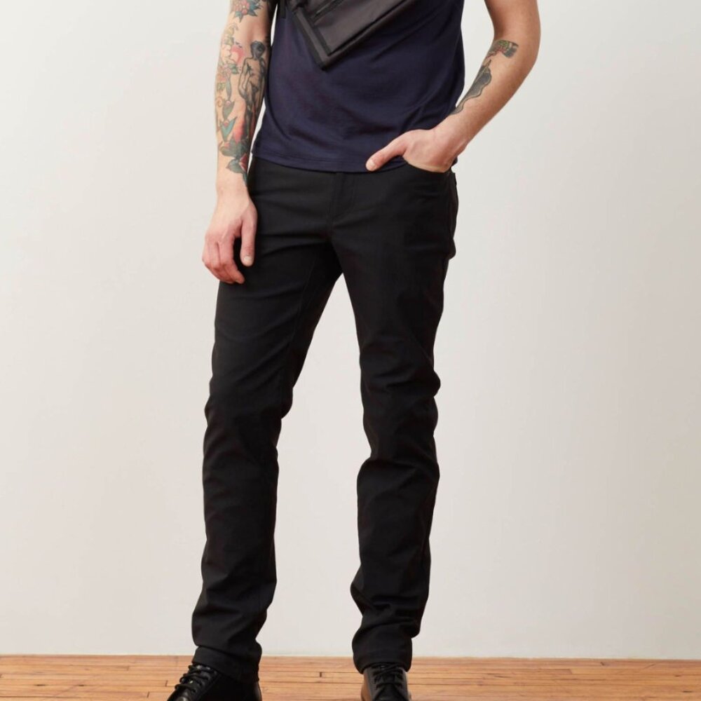 Men's OUTLIER Bomb Dungarees Black SIZE 35